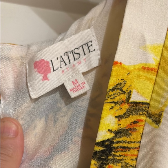 Sunflower Contemporary sundress - Picture 2 of 7